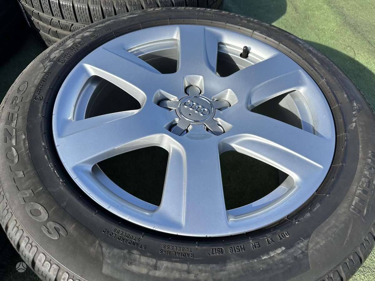 Audi ORGINALUS - 7,5J, ET37, light alloy, R17