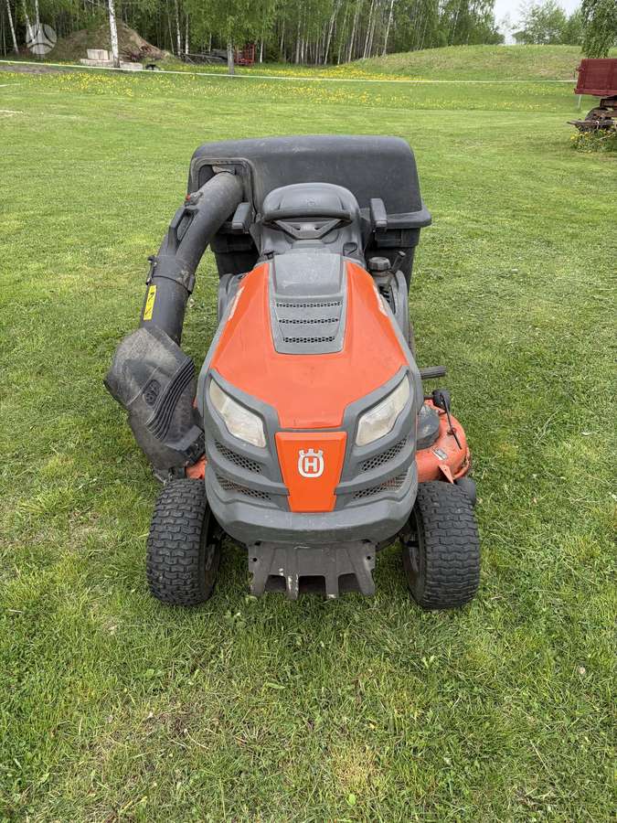 Husqvarna YTH 24k48, garden tractors