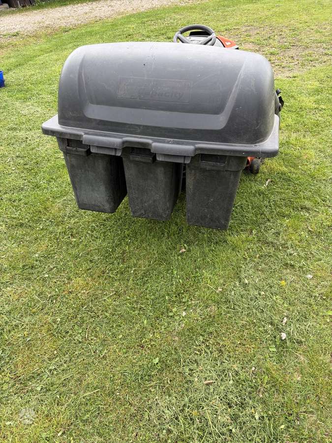 Husqvarna YTH 24k48, garden tractors