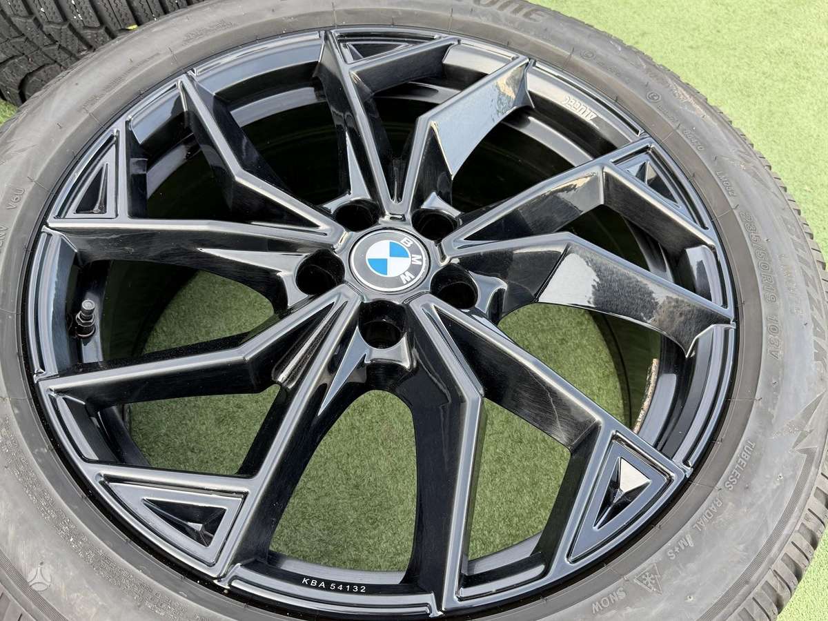 BMW 8J, ET40, легкосплавные , R19