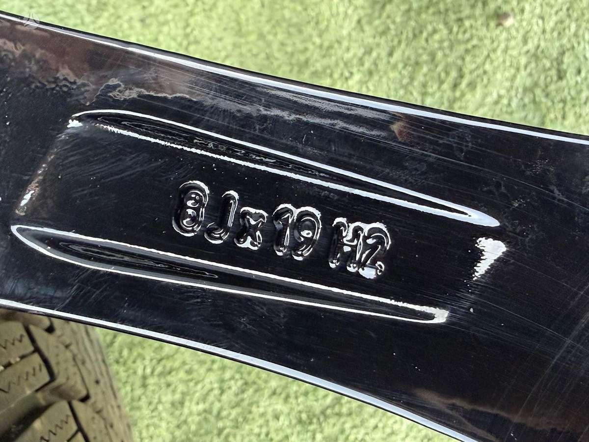 BMW 8J, ET40, легкосплавные , R19