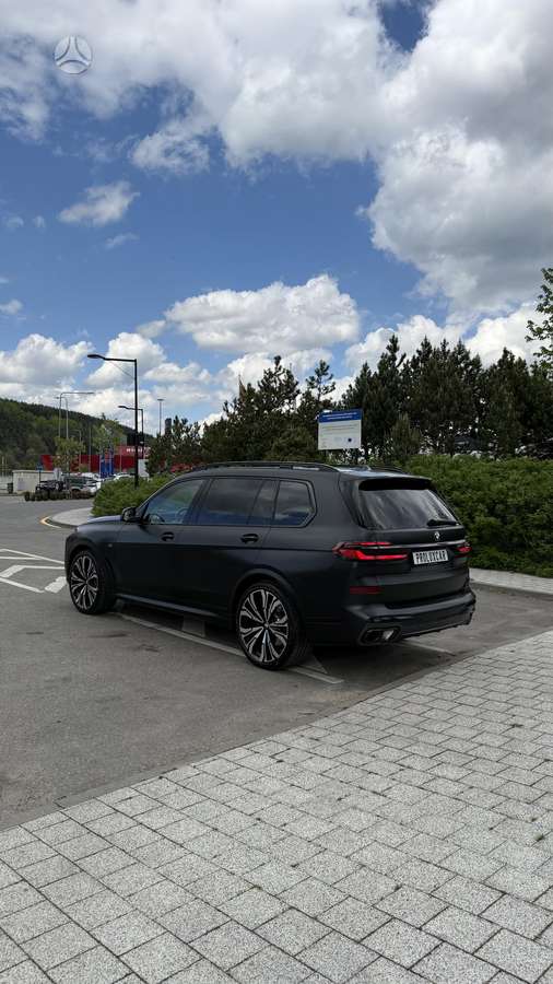 BMW X7, visureigis / krosoveris