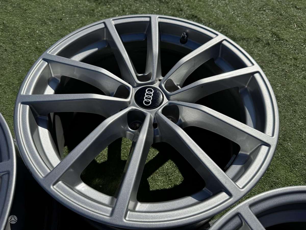 Audi 7.5J, ET30, легкосплавные , R17