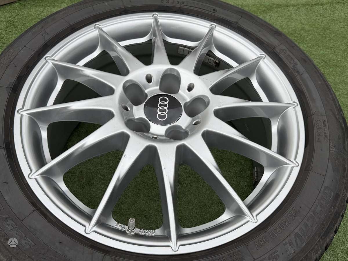 Audi 8J, ET30, легкосплавные , R17