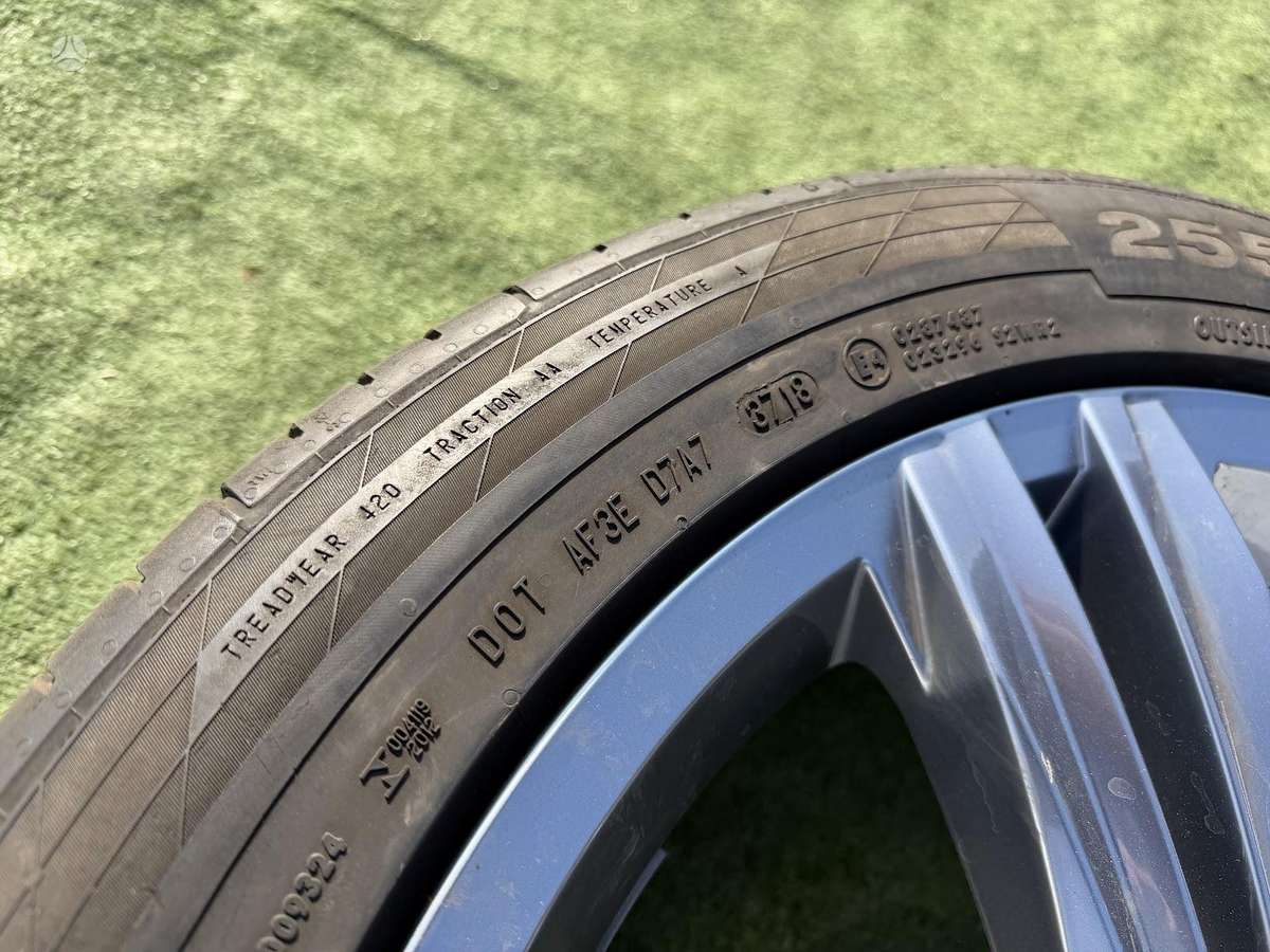 Continental 5/6mm,, летние 255/45 R19