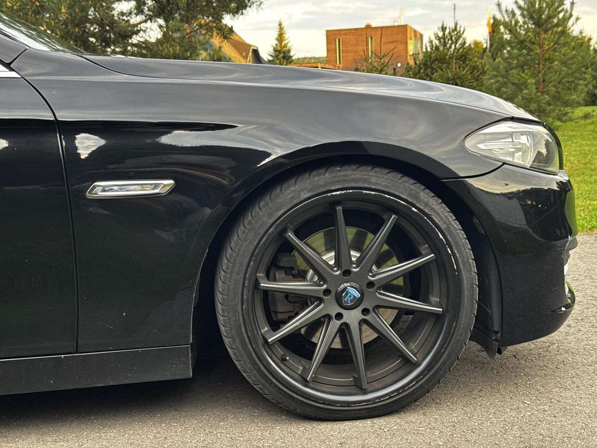 BMW 520, 2.0 l., Универсал