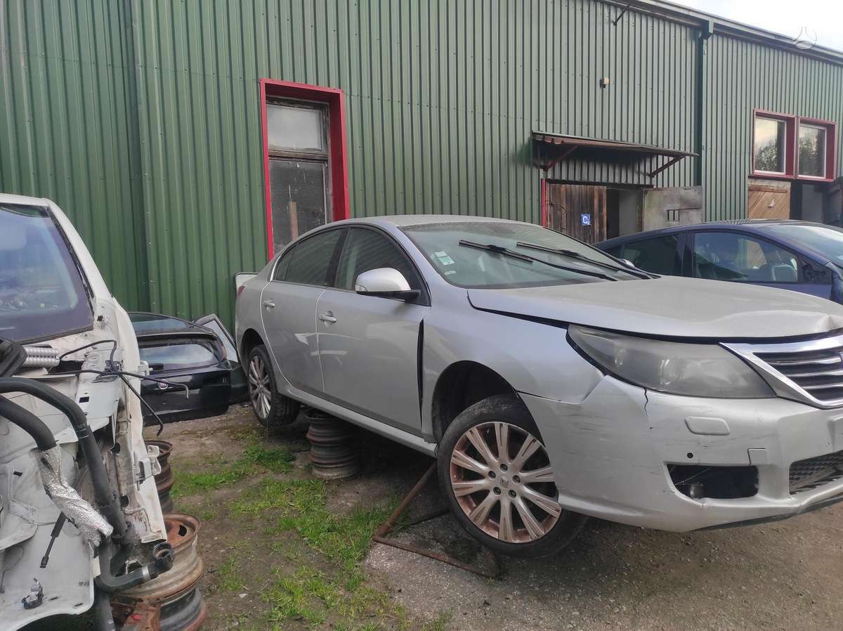 Renault Latitude