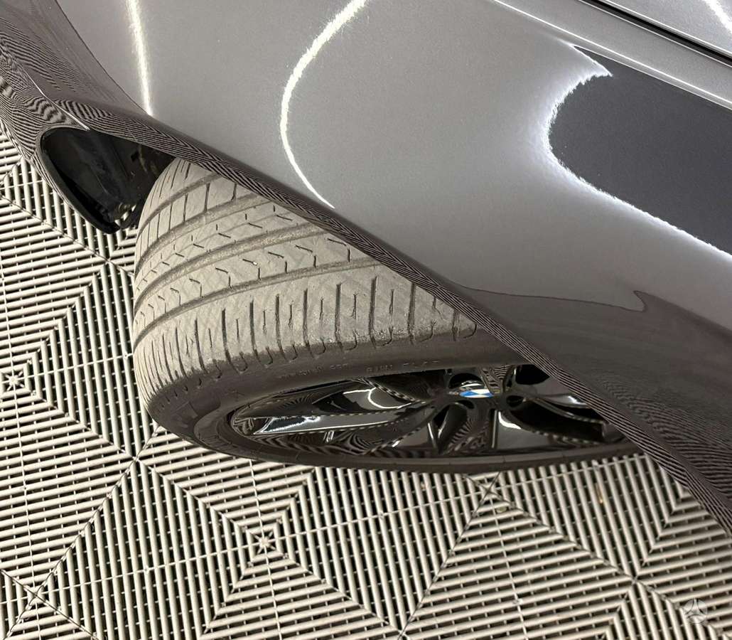BMW 520, 2.0 l., Седан