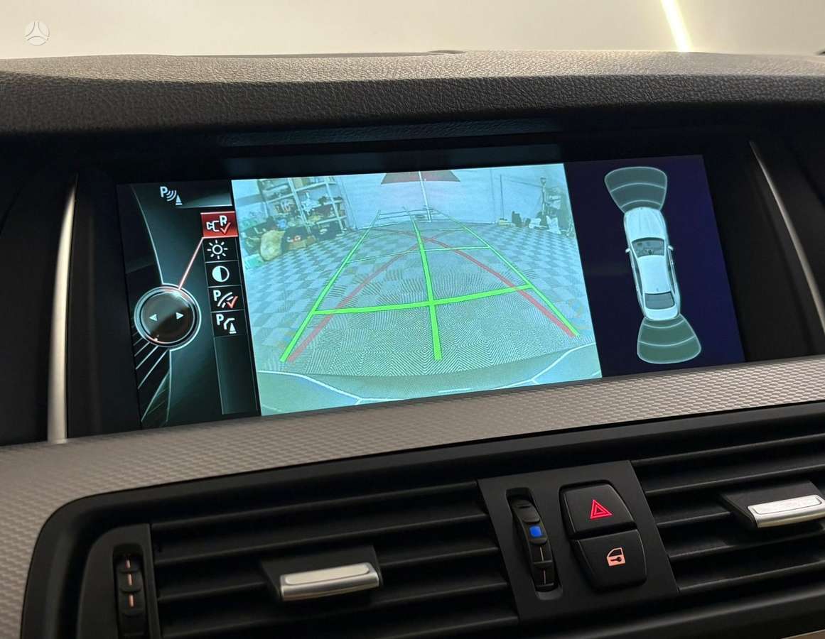 BMW 520, 2.0 l., Седан