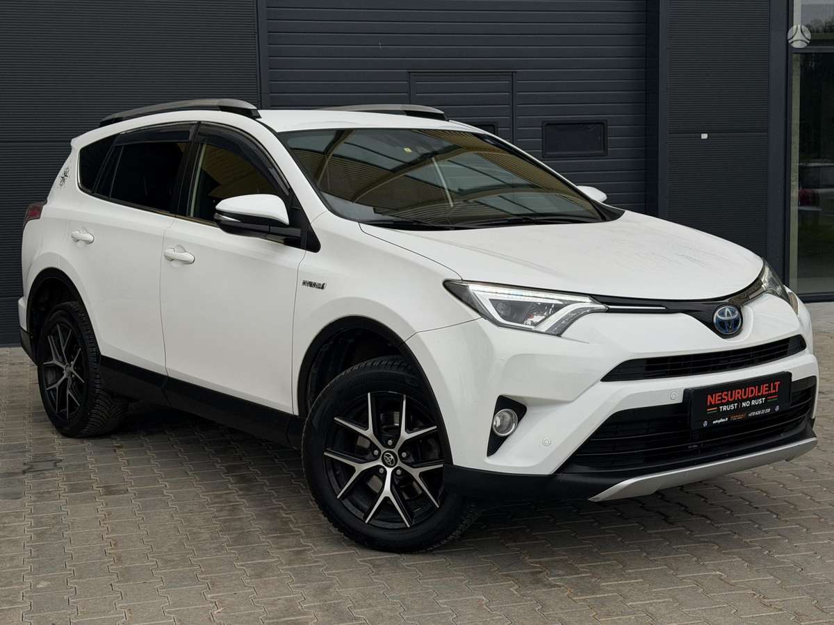 Toyota RAV4 - 6