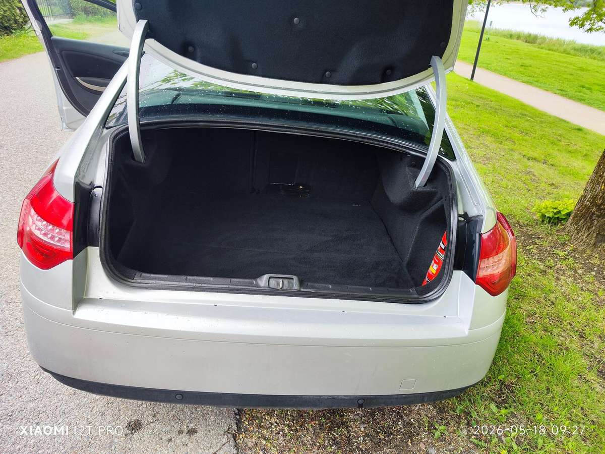 Citroen C5, 2.0 l., Седан
