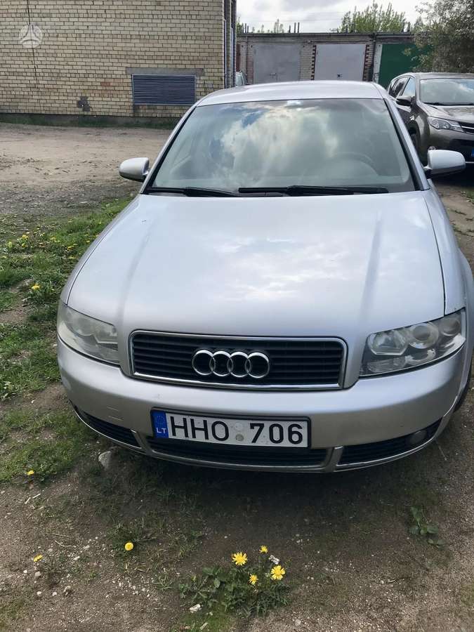 Audi A4, 1.9 l., Седан