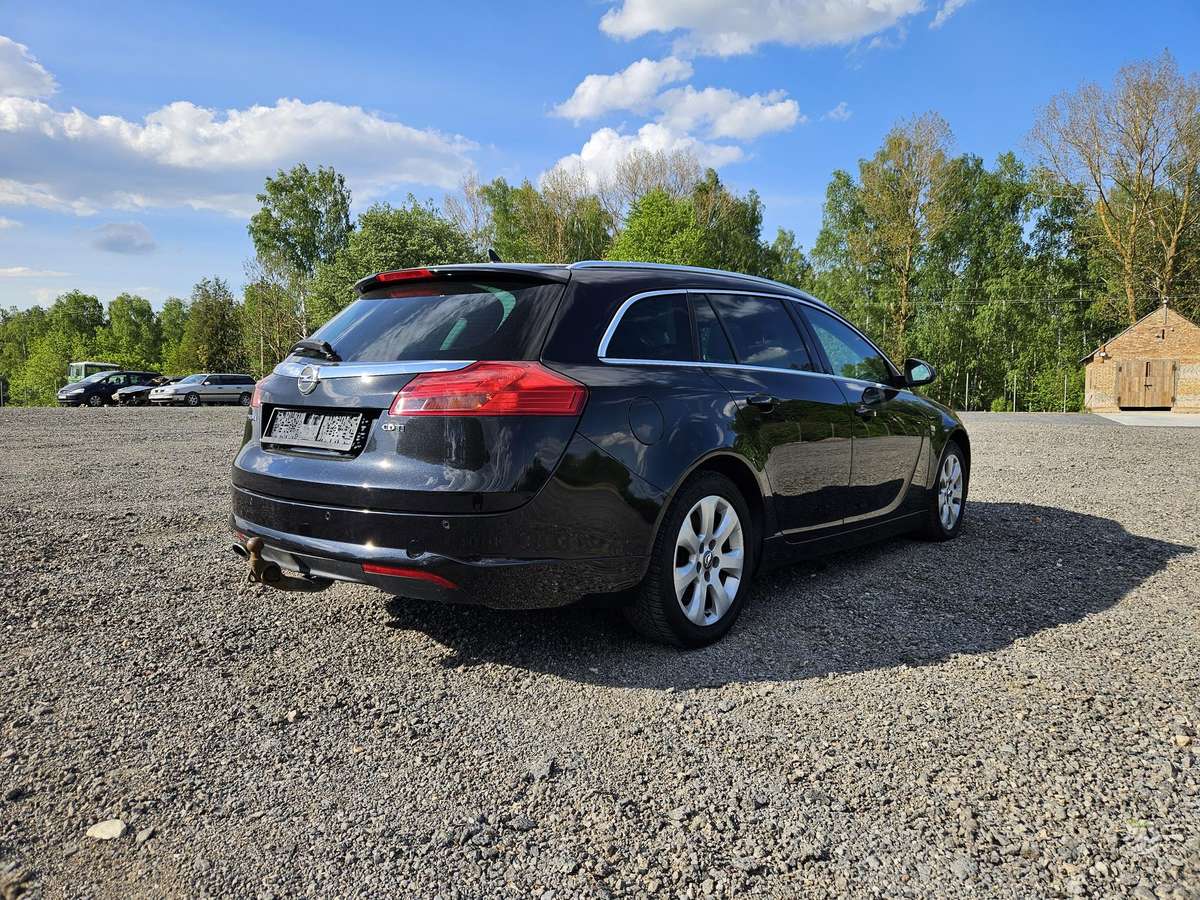 Opel Insignia, 2.0 l., Универсал