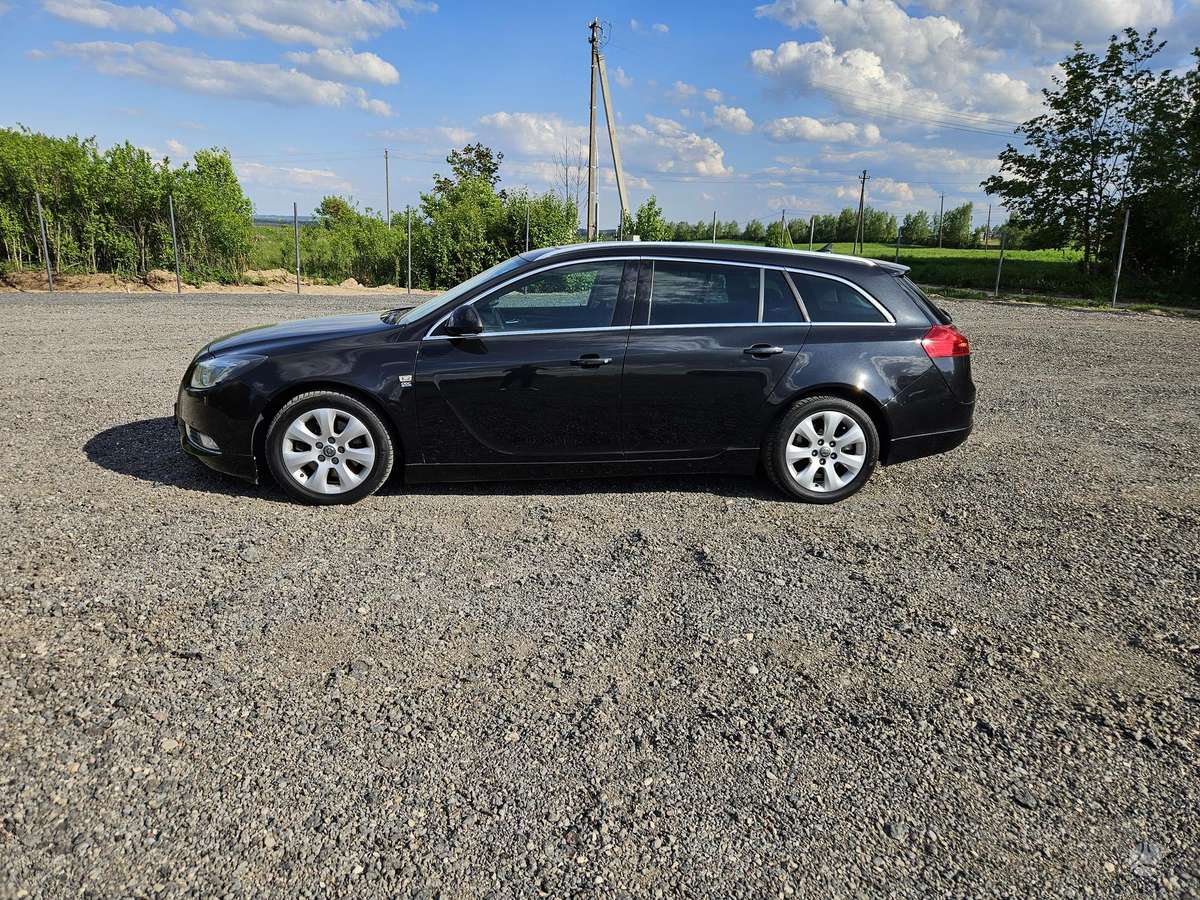 Opel Insignia, 2.0 l., Универсал