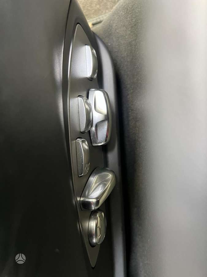 Porsche Panamera Vsio privalumai dalimis
