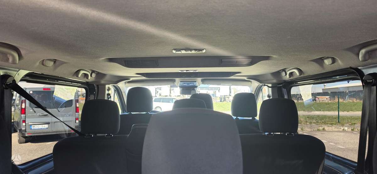 Renault Trafic - 8