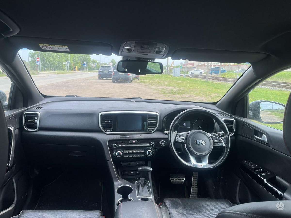Kia Sportage dalimis