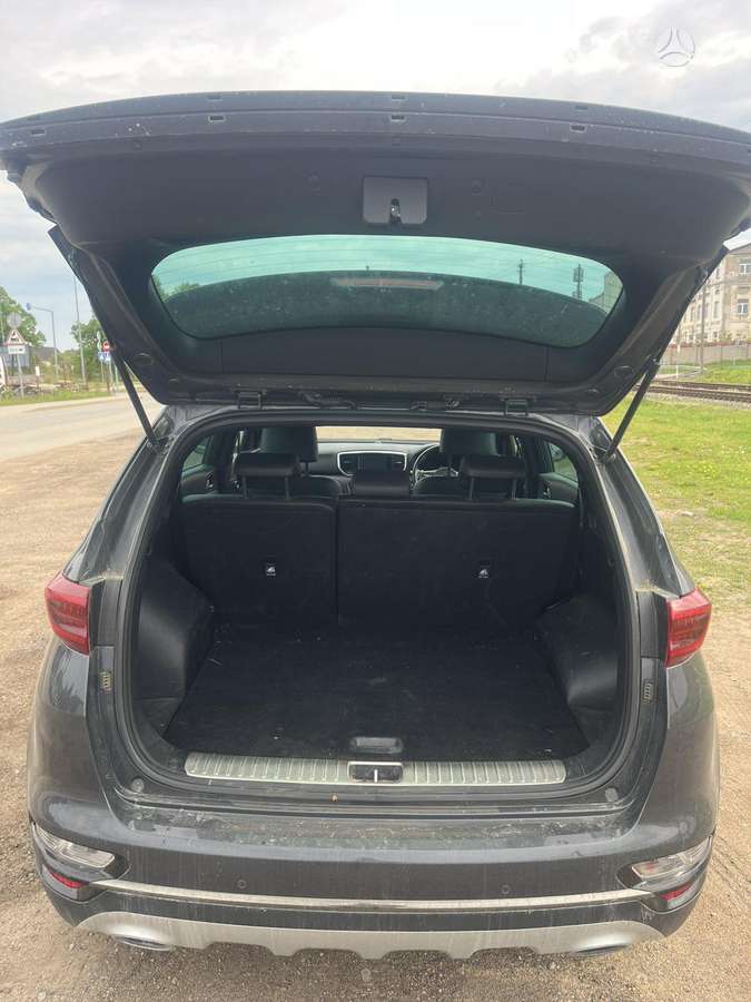 Kia Sportage for parts