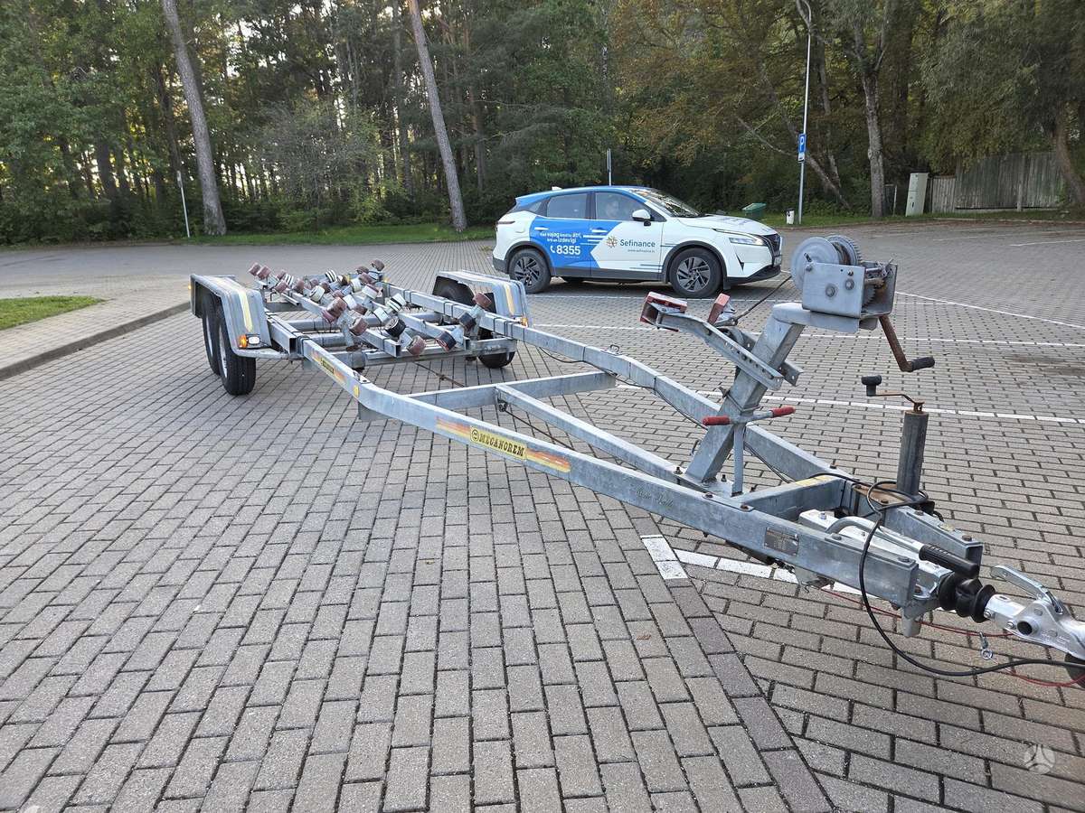 -Kita- Mecanorem, boat / watercraft
