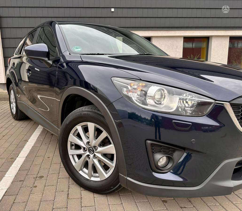 Mazda CX-5, 2.2 l., off-road / crossover