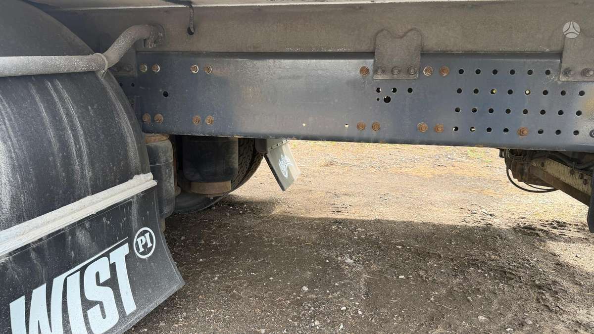Volvo FE 320, refrižerātori