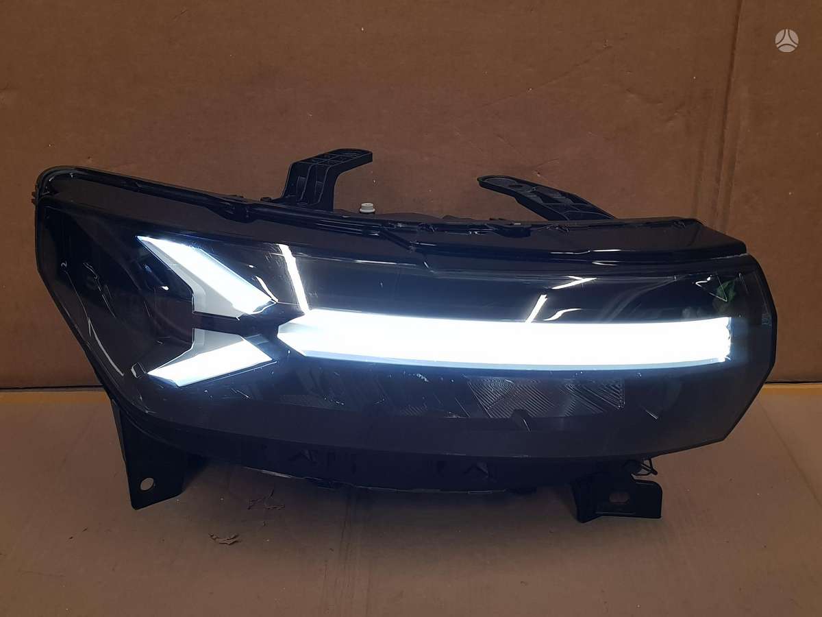 Dacia Duster, lift, детали кузова