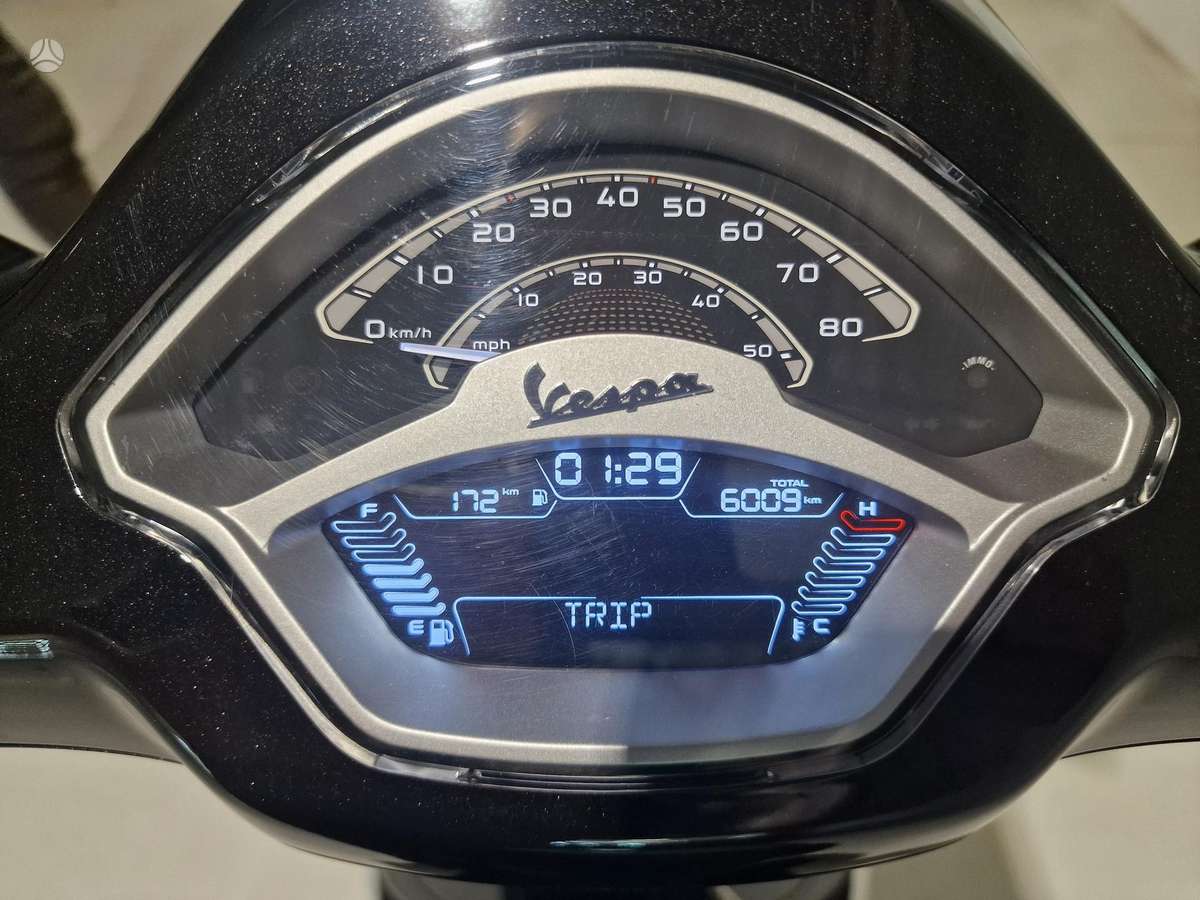 Piaggio Vespa 45cc, scooters / mopeds