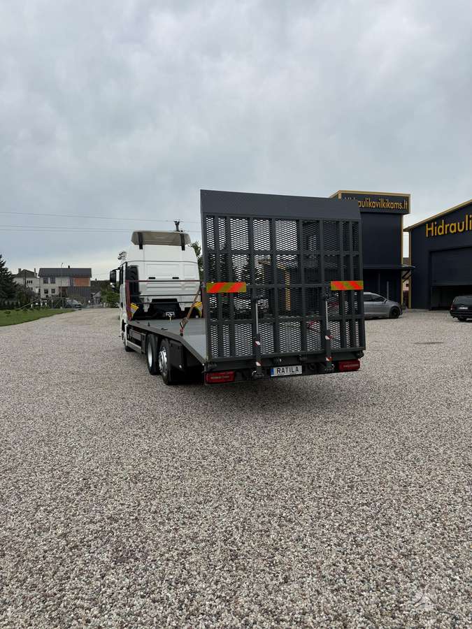 MAN TGX 26.510  steering axle, автовозы