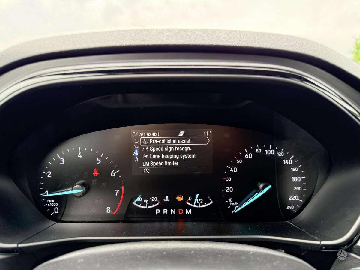 Ford Focus, 1.5 l., Хэтчбек