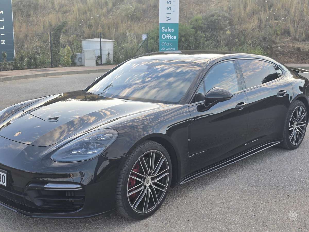Porsche Panamera, 4.0 l., hatchback