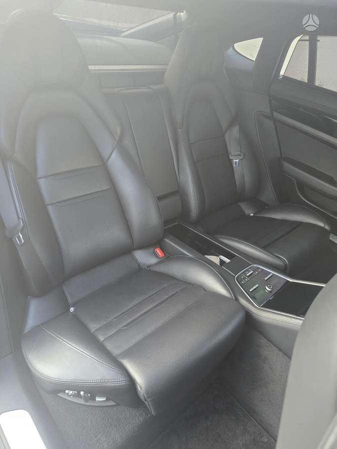 Porsche Panamera, 4.0 l., hatchback