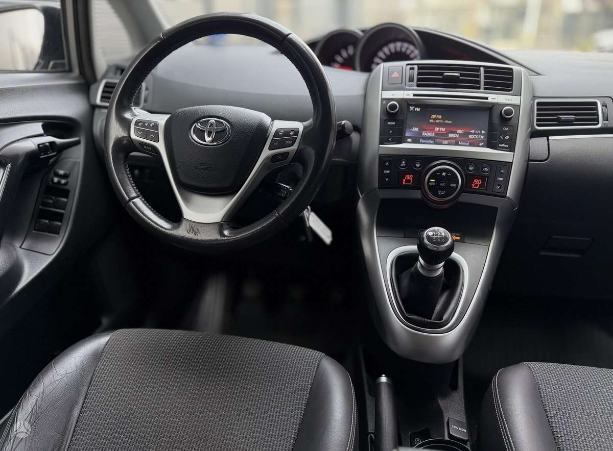 Toyota Verso - 9