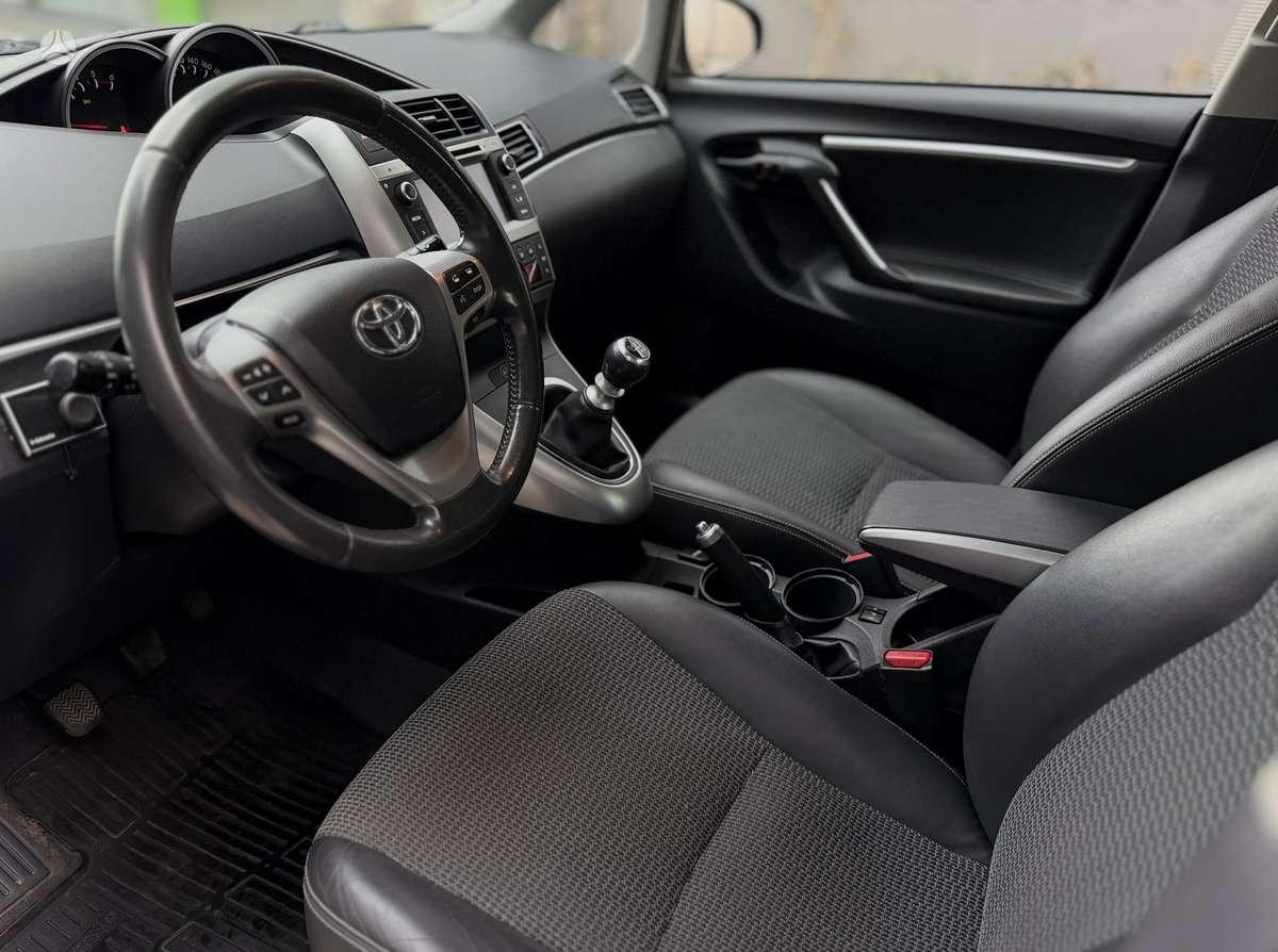 Toyota Verso - 6