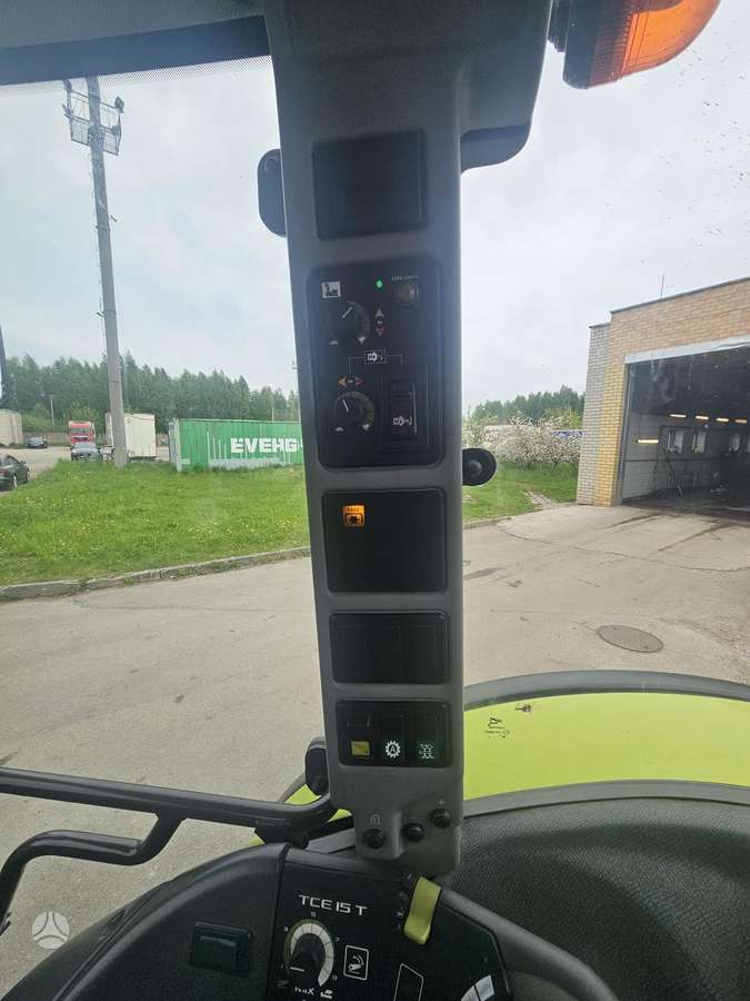 Claas Ares 697, traktoriai