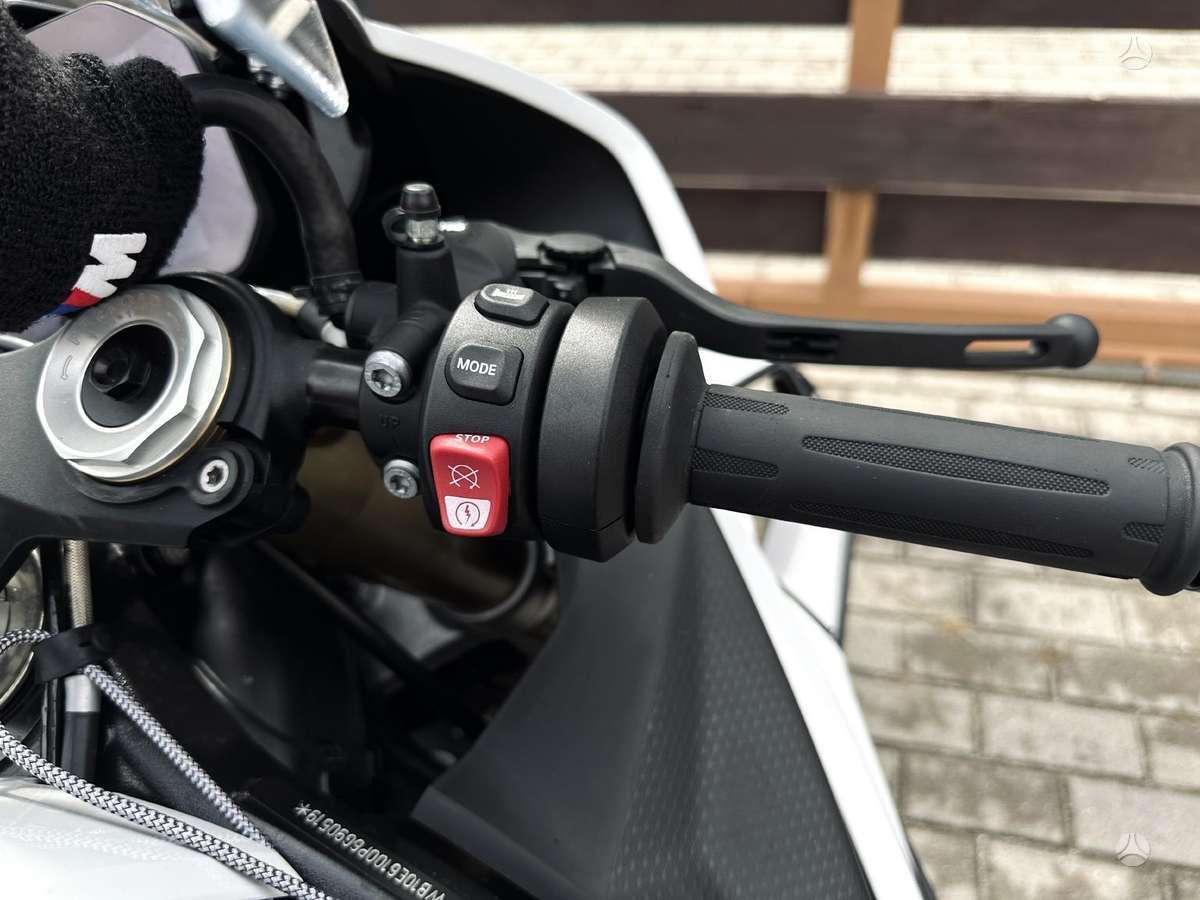 BMW S 1000 RR 1000cc, superbikes