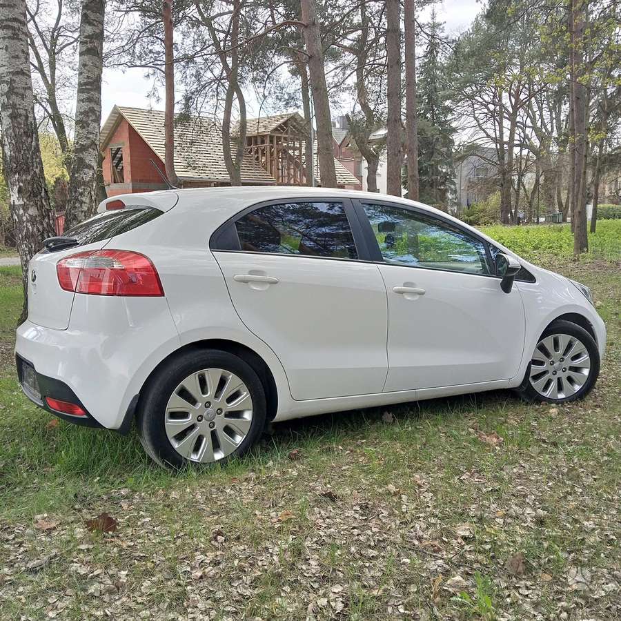 Kia Rio, 1.3 l., hatchback
