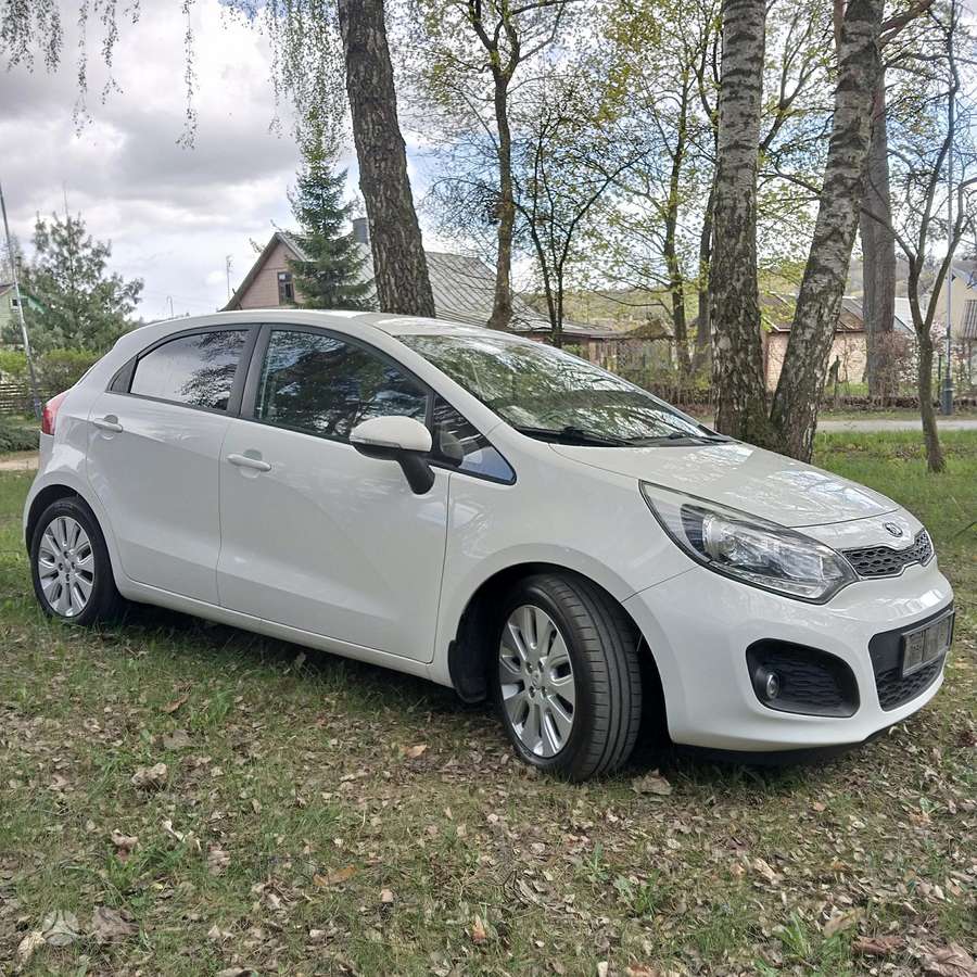Kia Rio, 1.3 l., hatchback