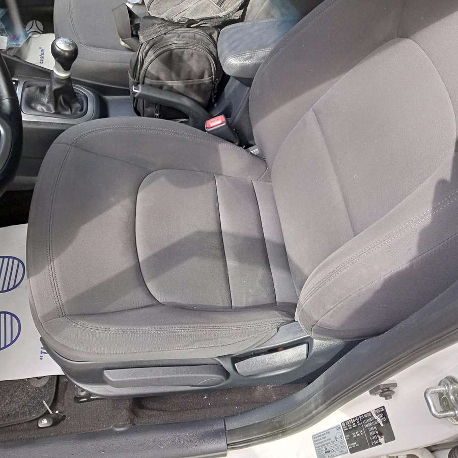 Kia Rio, 1.3 l., hatchback