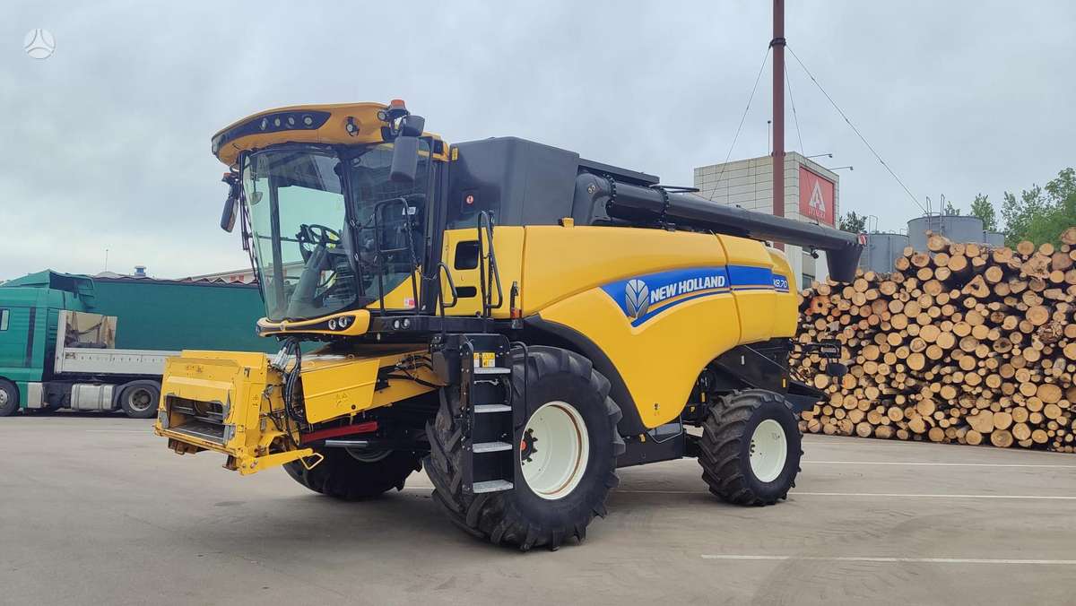 New Holland CX 8.70, комбайны