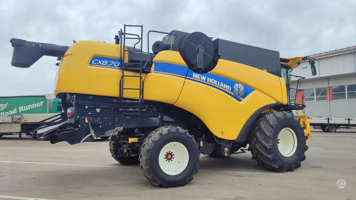 New Holland CX 8.70, комбайны