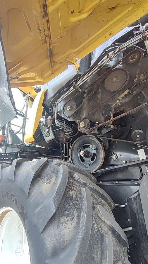 New Holland CX 8.70, комбайны