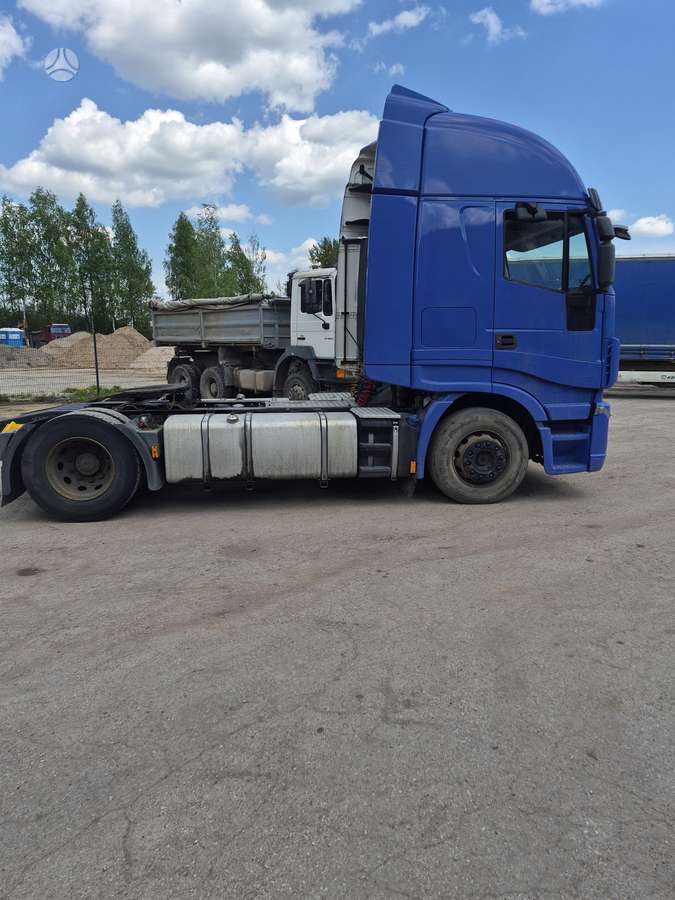 Iveco Stralis, double sleeper