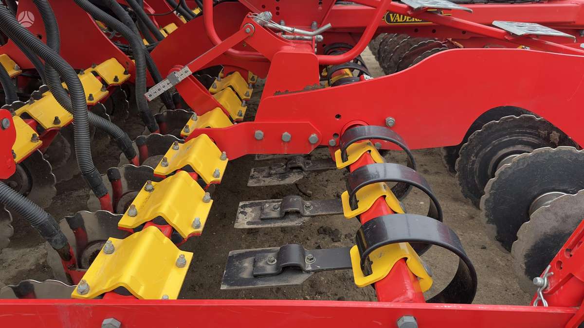 Vaderstad Rapid 400C, seeders, planters
