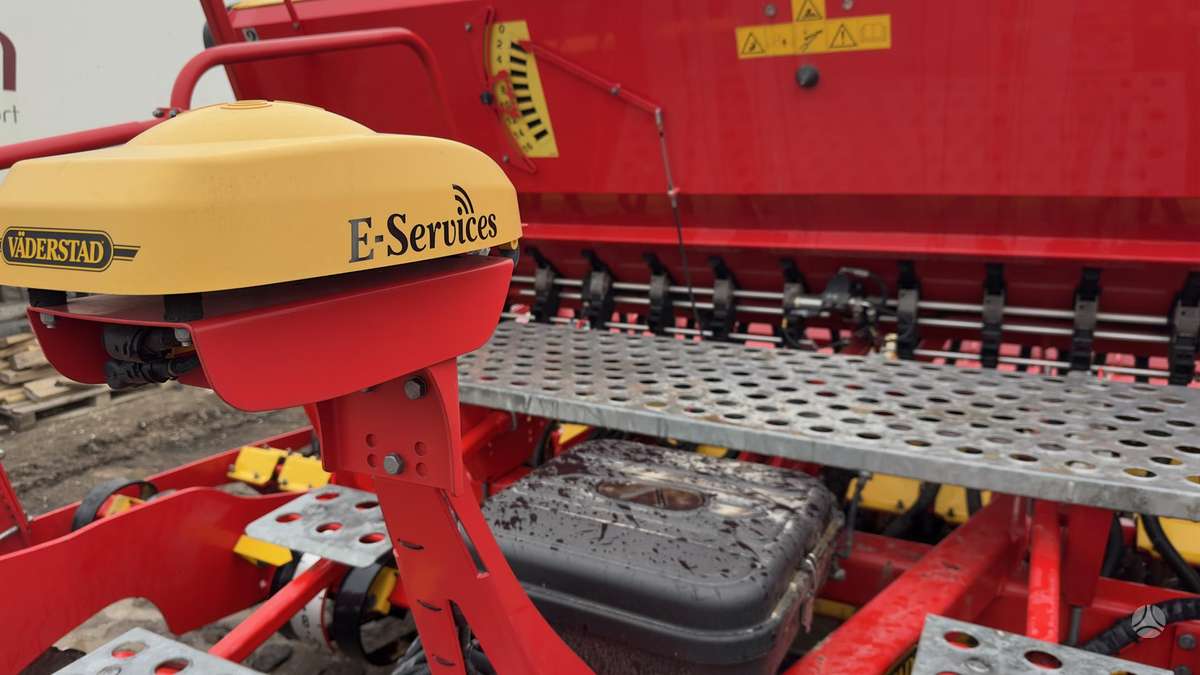 Vaderstad Rapid 400C, seeders, planters