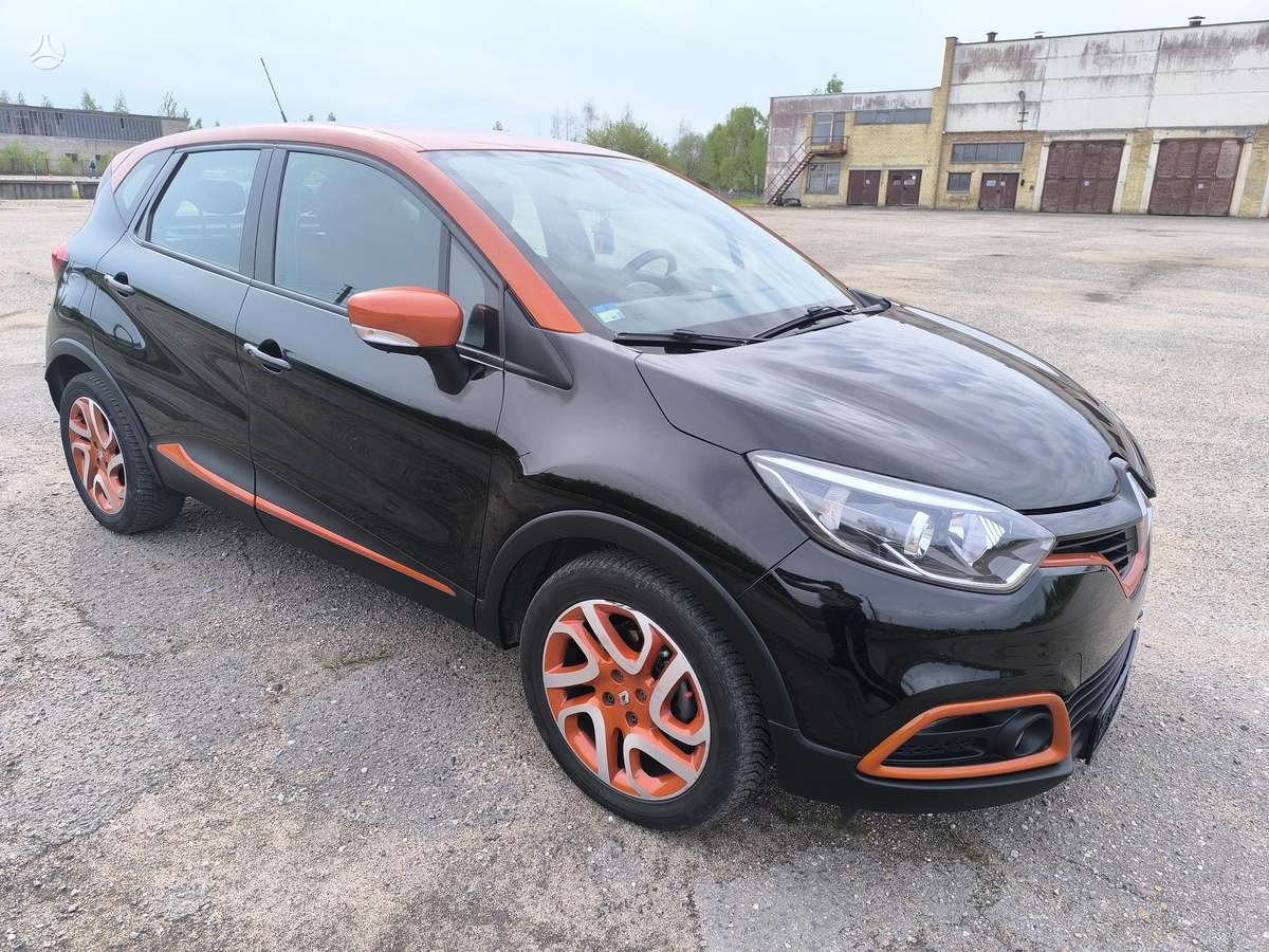 Renault Captur, 1.2 l., off-road / crossover