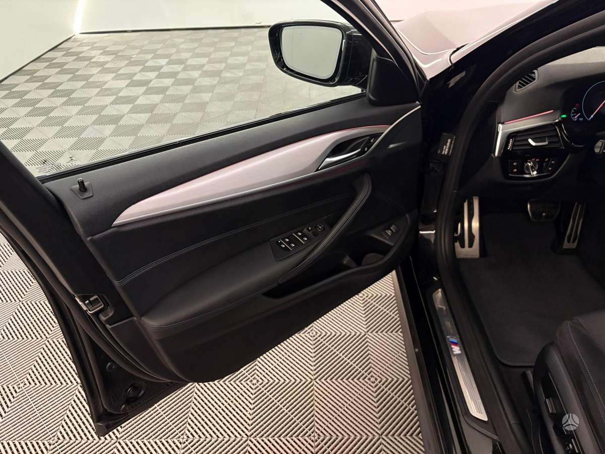 BMW 530, 3.0 l., Универсал