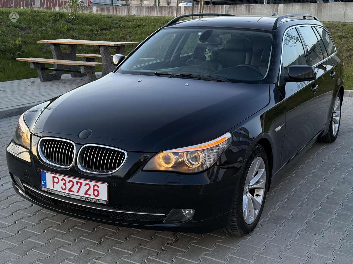 BMW 520, 2.0 l., wagon