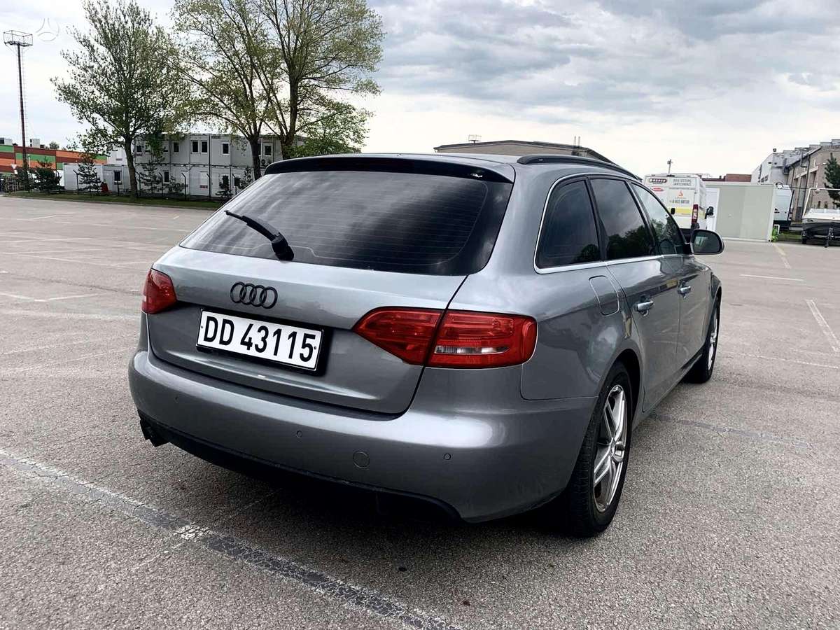 Audi A4, 1.8 l., universalas