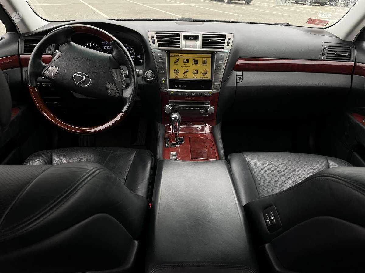 Lexus LS 460, 4.6 l., Седан