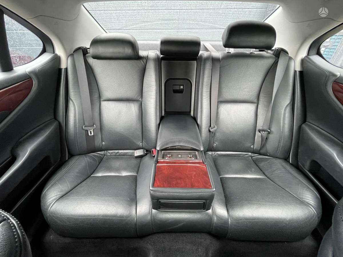 Lexus LS 460, 4.6 l., Седан